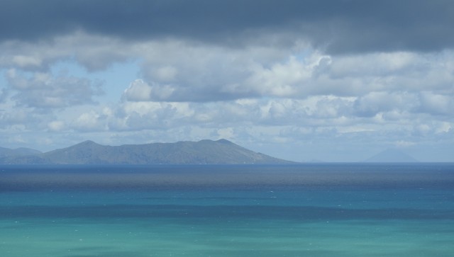 De Æoliske øer Vulcano og i horisonten Stromboli. Foto: Kirsten Soele