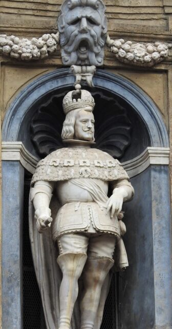 Statue af Filippo IV i Quattro Canti i Palermo. I perioden med vicekonger var Filippo IV konge af Sicilien fra 1700 - 1713. Foto: KirstenSoele